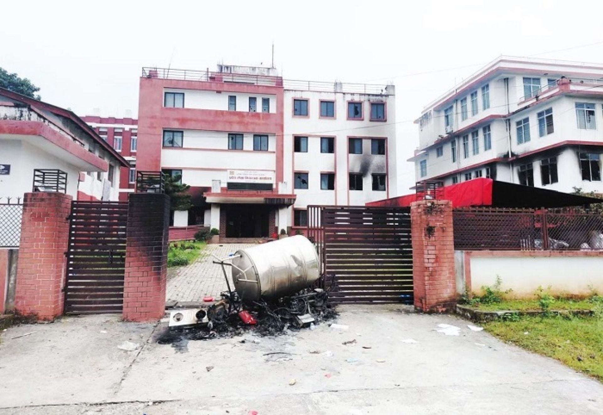 कार्यालय जलाइए पछि प्रदेश सरकारको भुक्तानी प्रणाली ठप्प  